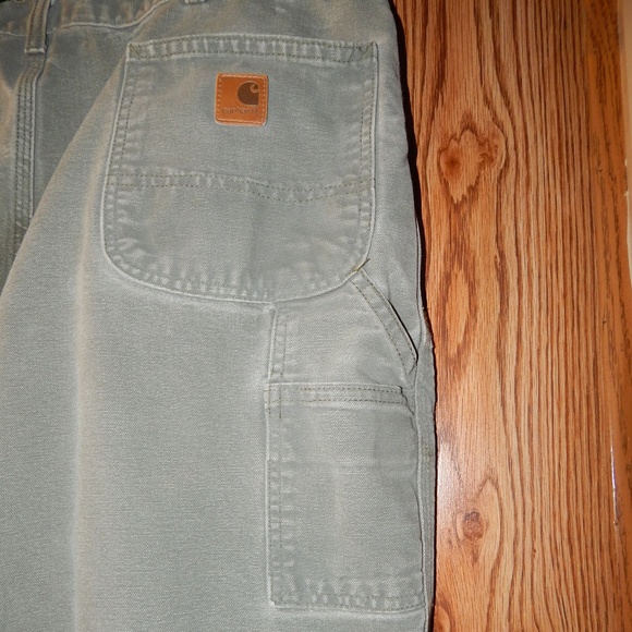 Men's Carhartt 42 x 32 Dungaree Fit Work Pants - Picture 4 of 5